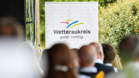 Ministerpräsident Boris Rhein in der Keltenwelt Glauberg zu 50 Jahre Wetteraukreis