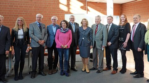 Der neu gewählte Landesvorstand des Bundes der Vertriebenen in Hessen